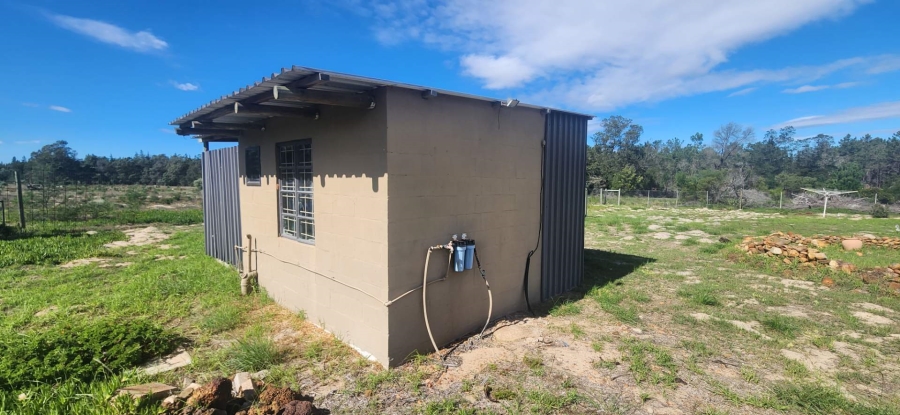 2 Bedroom Property for Sale in Albertinia Western Cape